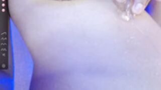 taralanes - Lustful blonde's erotic cam video