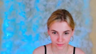 Helenchristensen's Bio