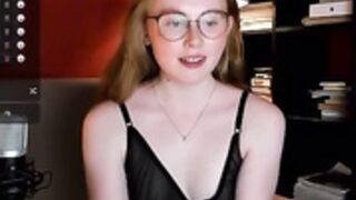 Olivia_date private toy control snippet / dirty panties