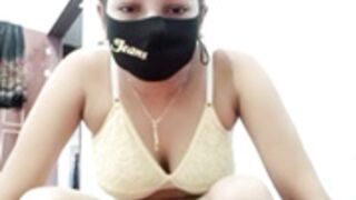 Puja ray showing