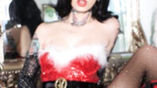 TaylorWhite visible orgasm