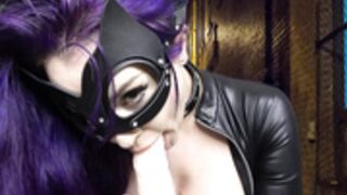 Goddess Valora Catwoman Blowjob