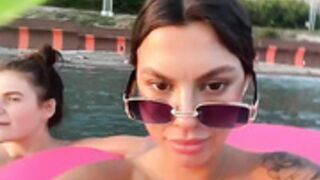 Vaynona_n Rebeka 2022-08-17