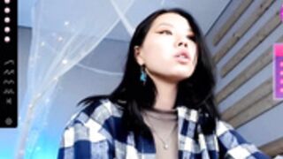 lovely_asian_ sucking raw a dildo and doing ahegao