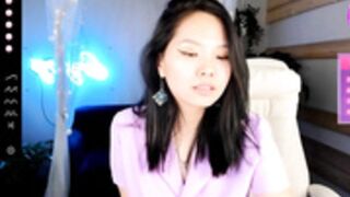 lovely_asian_ wet pussy delicious female ejaculation