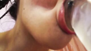 sonyasparkle sucking dick close up