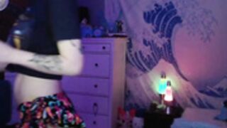 4uR0R4|\/|0|\|R03 2022-04-21_03-00-04_39601