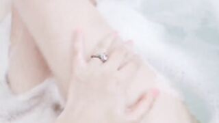 Harriet SugarCookie Bath Tease