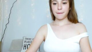 Kittycat_cutiee underboob