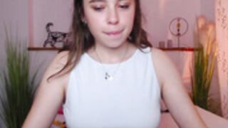 Litttle_flower_ 220822