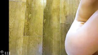 YourEva  2022-08-19  shower lechery