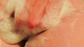 Coy_amina_ 270822 shower show foamy pussy