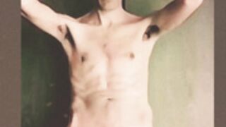 British Freddie Sunfields masturbating hotttt