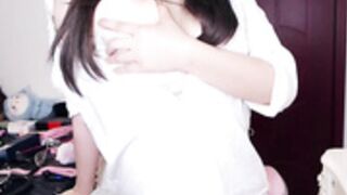 xixi_puppy bite huge boobs