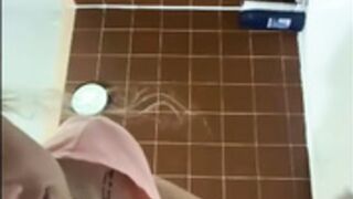 Twins nips hanging under drop shirt