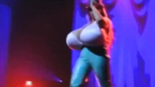 C C On Stage 1