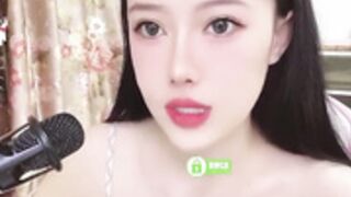 VIP Stripcha click my Photo _ 門票影片點擊我的頭像 594
