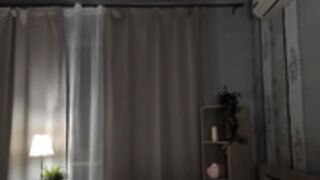 Ella_Flare massages Body *NonNude*