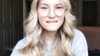 The Zabrina Peak at her Sports Bra