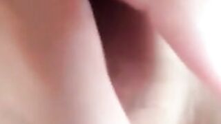 Big tits asian girl mastubate