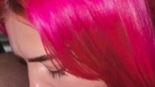 Read head babe sucking you off