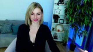 Lika_Angelika Лера Зинченко ебется с бабами и пьет мочу