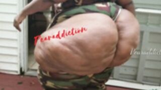 huge ssbbw ass