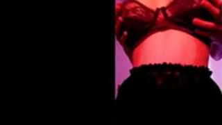 VICTORIAMYLUV Tities and OIL With an EPIC HandJob