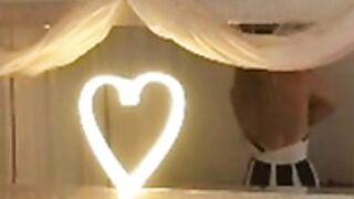 AmyValentine sept 9 2022 SHOW BOOBIES