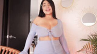 _lasuescun sucks and bounces