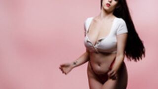 Georgia Carter Photoshoot Nude