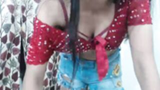 Reema_chaurasia - SEDUCTIVE DANCE