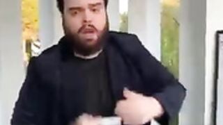 Ibai explicando la revolución industrial