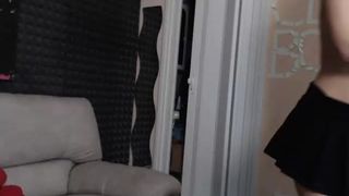 twerkingbaby 2016-11-29 tight pants and round butt