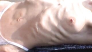 anorexic Suse & Sonia f4a7j