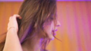 Plump_bums Teasing And Dancing