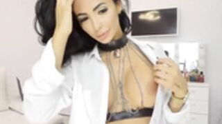 vikki-rey_2022-08-06 p3