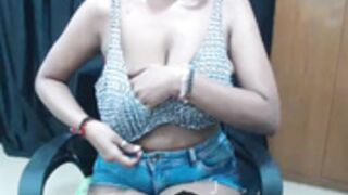 Pooja_singh9 - EXPOSING THE PERFECT PAIR OF HUGE BOOBS