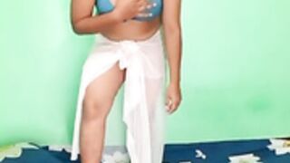 Indian hot dance in web cam and armpit show