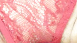 oksanafedorova wide opens her pussy