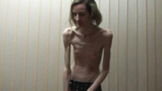 anorexic Sonja 4