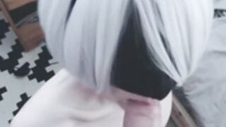 Trap 2b sucks cock