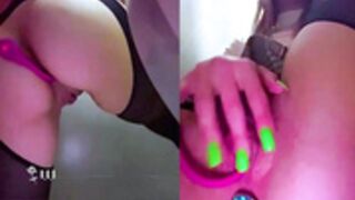 PrettyKatea  2022-09-14  public place wanking