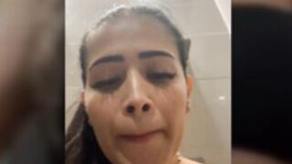 sara_fun manstrubating outdoor in public Toilet 3