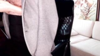 cb.Alex_And_Theprof (dangling)