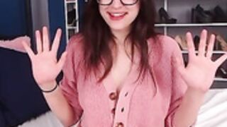 VixenMinx - I Found Out You're CRUSHING On Me! JOI