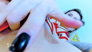 Murrrr_Ka  2022-09-16  some cunt and nips