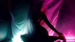 Artmosphera Naked silhouette dance