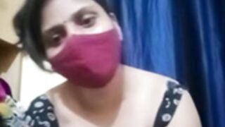 Kavita bhabi hot boobs teasing