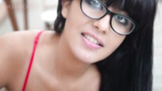 LiveCleo - Biggest Fan Dinner Date & Squirt Dessert